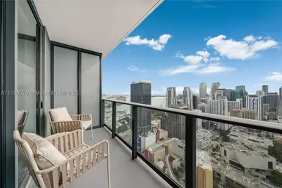601 NE 1st #4212, Miami, FL 33132 - Photo 12
