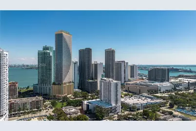 1837 NE 4th #2113, Miami, FL 33132 - Photo 2