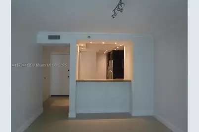 850 N Miami #W-2101, Miami, FL 33136 - Photo 4
