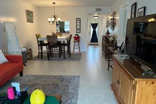 9350 Sunrise Lakes, Sunrise, FL 33322 - Photo 12
