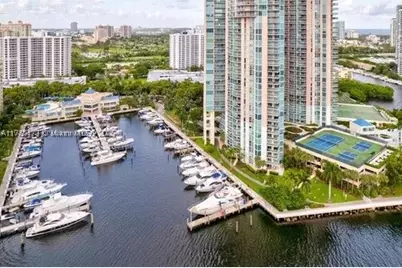 3370 Hidden Bay #610, Aventura, FL 33180 - Photo 2