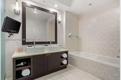 5300 NW 87th #115, Doral, FL 33178 - Photo 10