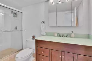 600 Parkview, Hallandale, FL 33009 - Photo 6