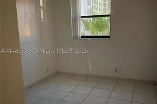 546 SW 1st, Miami, FL 33130 - Photo 8