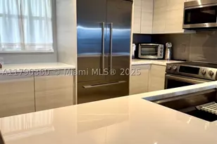 3600 NE 170, North Miami Beach, FL 33160 - Photo 10