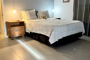3600 NE 170, North Miami Beach, FL 33160 - Photo 24
