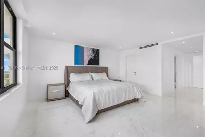 9801 Collins #17R, Bal Harbour, FL 33154 - Photo 32