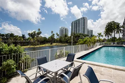 1720 NW N River #607, Miami, FL 33125 - Photo 6