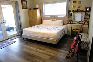 7000 SW 10th, Pembroke Pines, FL 33023 - Photo 10