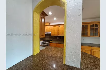 1700 Pierce #202, Hollywood, FL 33020 - Photo 16