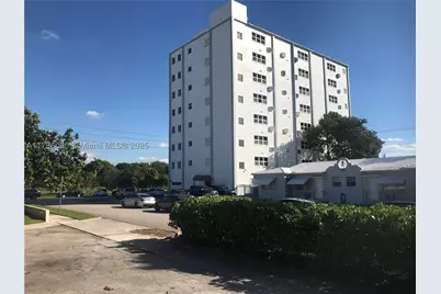 1700 Pierce #202, Hollywood, FL 33020 - Photo 38
