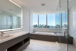 851 NE 1st, Miami, FL 33132 - Photo 18