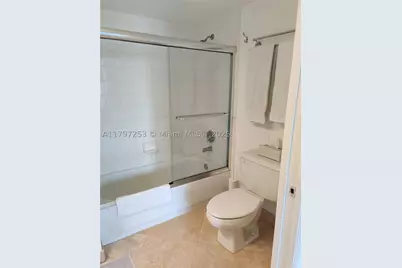 19877 E Country Club #3606, Aventura, FL 33180 - Photo 20