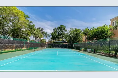19877 E Country Club #3606, Aventura, FL 33180 - Photo 36