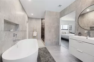 20375 NE 22nd, Miami, FL 33180 - Photo 34