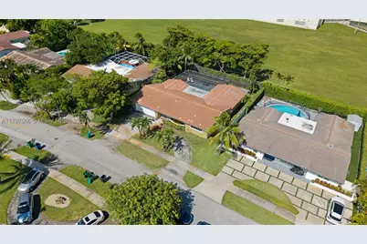 20375 NE 22nd, Miami, FL 33180 - Photo 56