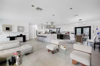 20375 NE 22nd, Miami, FL 33180 - Photo 10