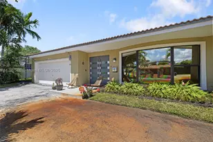 20375 NE 22nd, Miami, FL 33180 - Photo 4