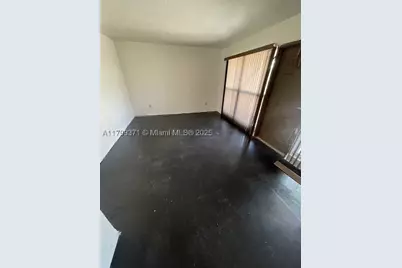 1600 NW 4th #16A, Miami, FL 33136 - Photo 6