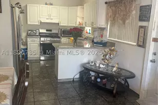 2530 Washington, Hollywood, FL 33020 - Photo 12