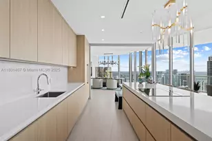 851 NE 1st, Miami, FL 33132 - Photo 32
