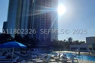 19201 Collins, Sunny Isles Beach, FL 33160 - Photo 18
