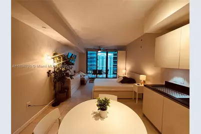 1010 Brickell #2710, Miami, FL 33131 - Photo 4