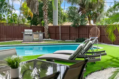 2708 Cleveland, Hollywood, FL 33020 - Photo 8