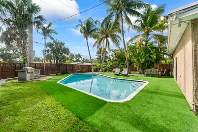 2708 Cleveland, Hollywood, FL 33020 - Photo 2