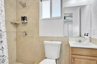 2828 Cleveland, Hollywood, FL 33020 - Photo 18