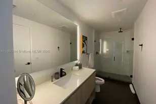 398 NE 5th, Miami, FL 33132 - Photo 16