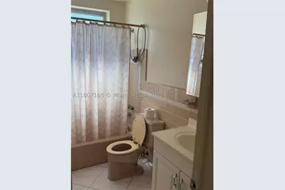 1395 NE 167th #203, Miami, FL 33162 - Photo 12