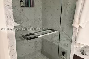 1000 Brickell, Miami, FL 33131 - Photo 30