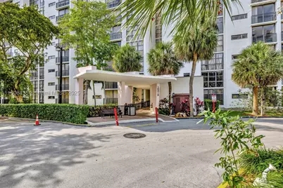 16919 N Bay #521, Sunny Isles Beach, FL 33160 - Photo 26