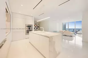 300 Biscayne Blvd, Miami, FL 33131 - Photo 8