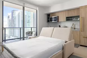 159 NE 6th, Miami, FL 33132 - Photo 2