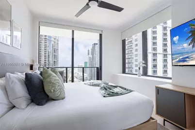159 NE 6th #3001, Miami, FL 33132 - Photo 14