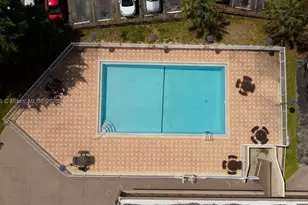 9110 Fontainebleau, Miami, FL 33172 - Photo 48