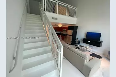 244 Biscayne #643, Miami, FL 33132 - Photo 6