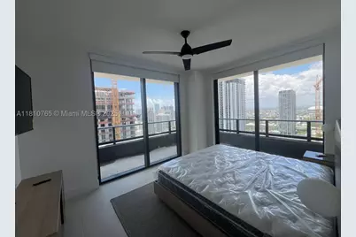 159 NE 6th #3205, Miami, FL 33132 - Photo 14