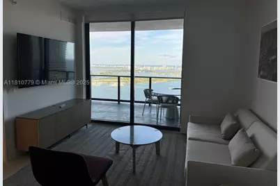 159 NE 6th #4215, Miami, FL 33132 - Photo 6