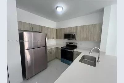 1010 SW 69th #104, Miami, FL 33144 - Photo 8