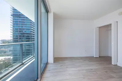 1100 S Miami #1704, Miami, FL 33130 - Photo 12
