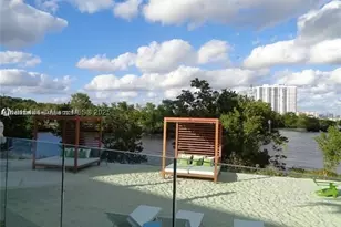 16385 Biscayne, North Miami Beach, FL 33160 - Photo 38