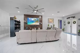 304 Bradley, Lehigh Acres, FL 33974 - Photo 10