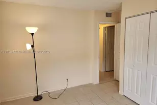 241 SE 9th, Pompano Beach, FL 33060 - Photo 12