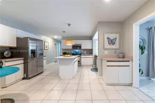 1122 S N, Lake Worth, FL 33460 - Photo 4