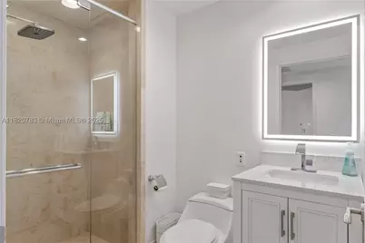 17875 Collins #3404, Sunny Isles Beach, FL 33160 - Photo 30