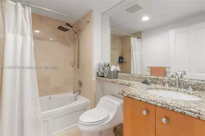 17875 Collins #3404, Sunny Isles Beach, FL 33160 - Photo 26