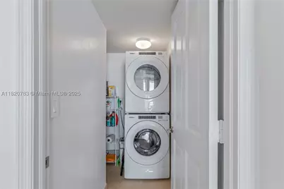 17875 Collins #3404, Sunny Isles Beach, FL 33160 - Photo 34
